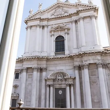 Piazza Duomo Cathedral View Appartement