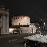 Piazza Duomo Cathedral View *