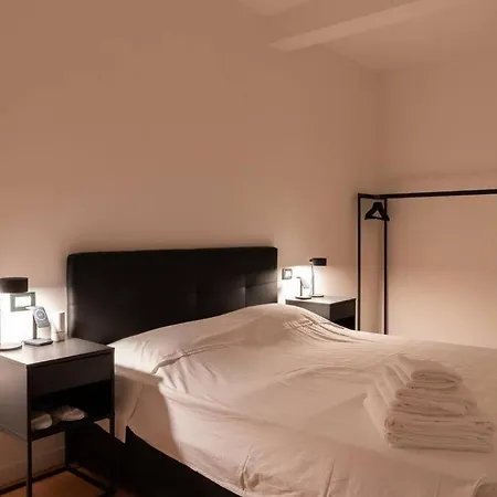 Piazza Duomo Cathedral View Appartement Brescia