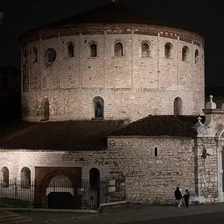 Piazza Duomo Cathedral View Appartement Brescia