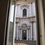 Piazza Duomo Cathedral View * Brescia
